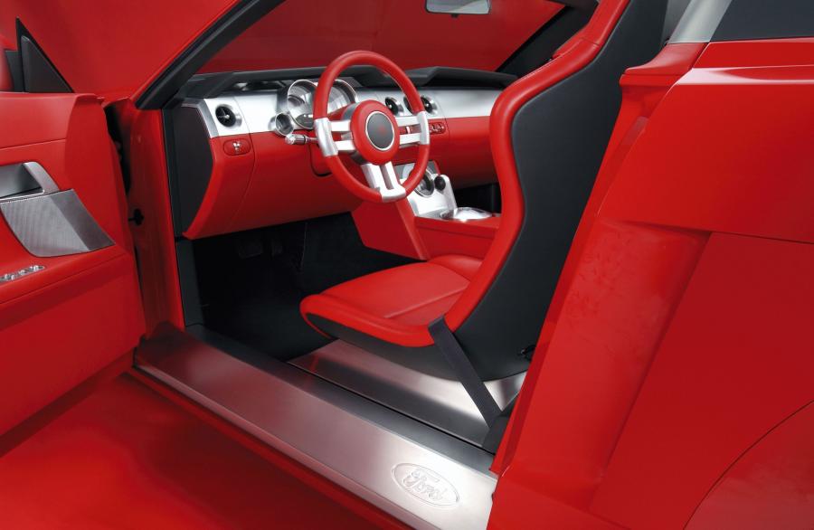  Ford Mustang GT Convertible Concept 2003 года  (фото 12 из 32)